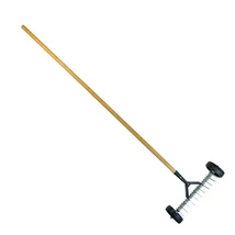Big Gardening kerekes gyeplazító, levegőztető, gereblye